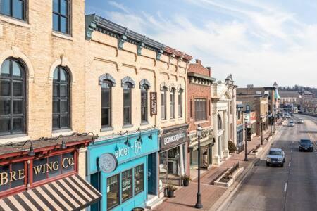 West Dundee Hip Urban Loft - Small Town Charm -124 Lofts #3 מראה חיצוני תמונה